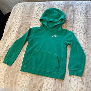 Kids Green Nike Hoodie (S)